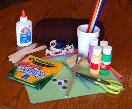   Craft Ideas on Arts And Crafts Supplies